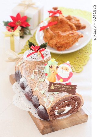 クリスマスケーキ　フライドチキン 6241925