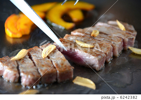 鉄板焼き 鉄板焼き 6242382