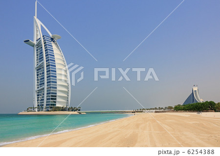ドバイの高級リゾート 6254388