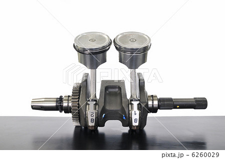 ピストンとクランクシャフト ピストンとクランクシャフト 6260029