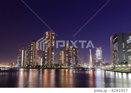 大川端の夕暮れ 6261957
