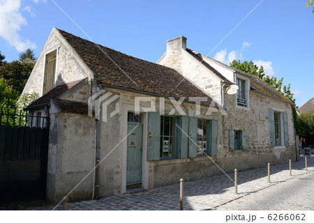 フランス　バルビゾン村 6266062