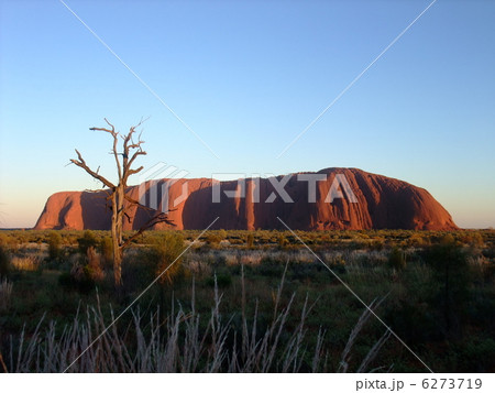 朝焼けのエアーズロック 朝焼けのエアーズロック 6273719