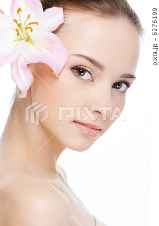nice female face with health skin 6276199