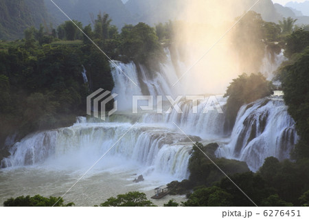 徳天瀑布 6276451