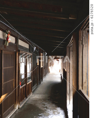 青森県黒石市　こみせ通り 6276520