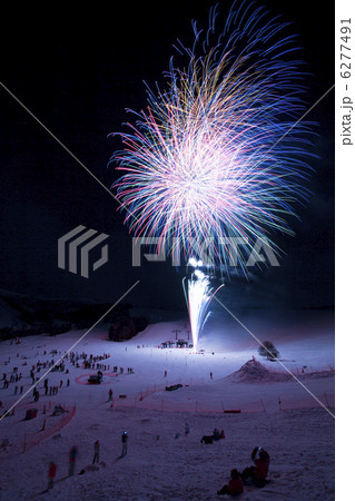 スキー場の花火 スキー場の花火 6277491
