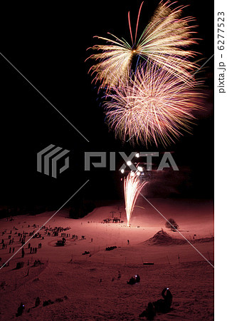 スキー場の花火 スキー場の花火 6277523
