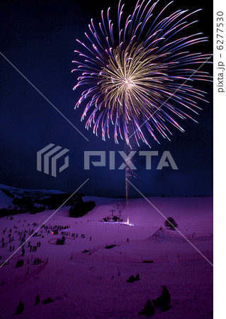 スキー場の花火大会 スキー場の花火大会 6277530