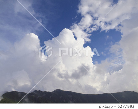 夏雲 夏雲 6277992
