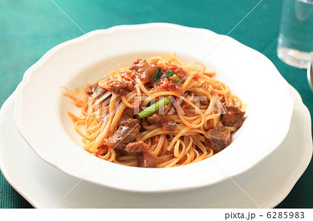 牛肉のラグーソースパスタ 6285983