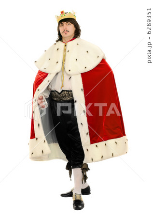 Man in the royal costume. Isolated 6289351