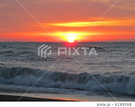 遠州灘　初日の出 6289568