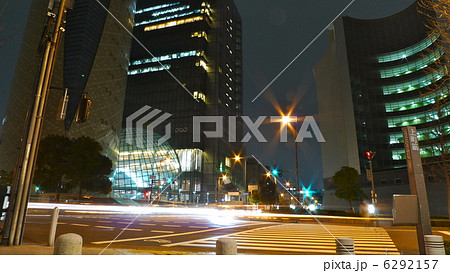 夜の大阪馬場町交差点 夜の大阪馬場町交差点 6292157