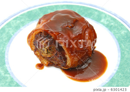 おいしいミートローフのパイ包み おいしいミートローフのパイ包み 6301423