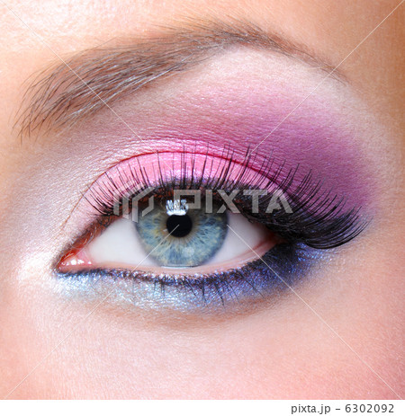 fashion makeup of a female eye 6302092
