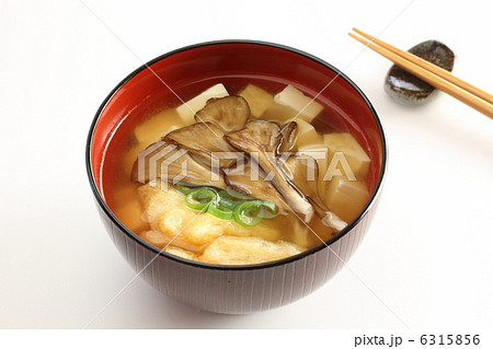 マイタケの味噌汁 6315856