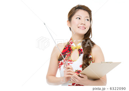 チャイナドレスの女性 6322090