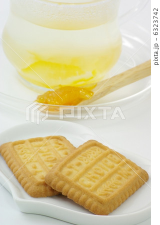 柚子茶とクッキー 6323742