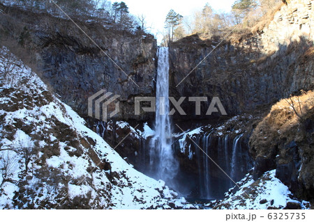 華厳の滝－日光にて 6325735