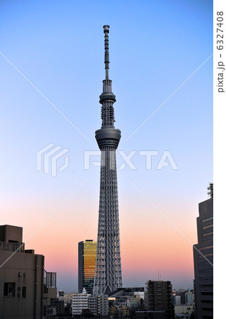 夕焼けと東京スカイツリー 6327408