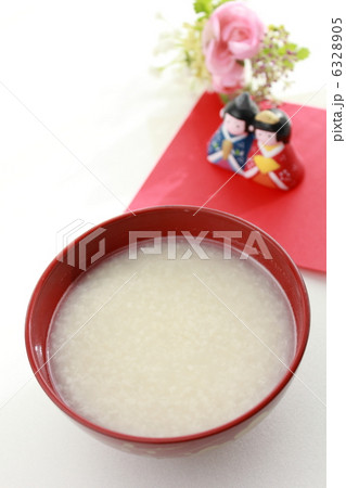 桃の節句に甘酒 6328905