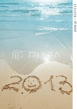 digits on the sand 6337215