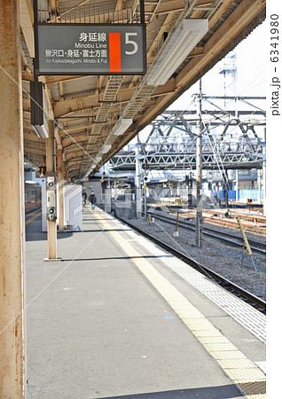 甲府駅ホーム 6341980