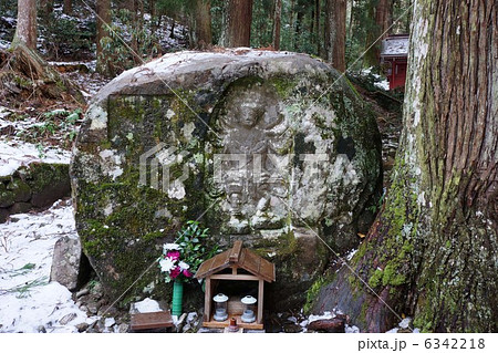 室生寺の軍荼利明王 6342218