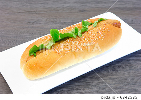 おいしいホットドック 6342535