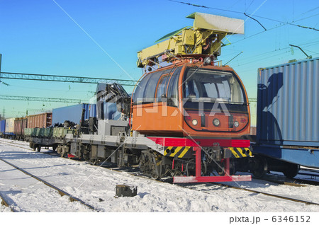 Train crane carriage. Train crane carriage. 6346152