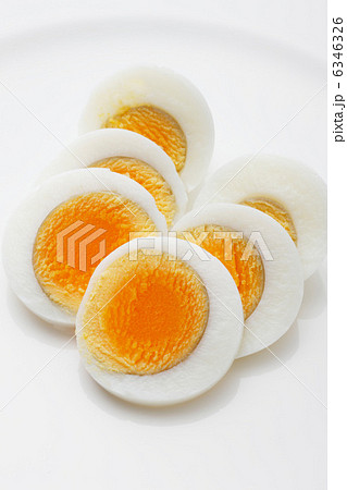 スライスされた卵 6346326