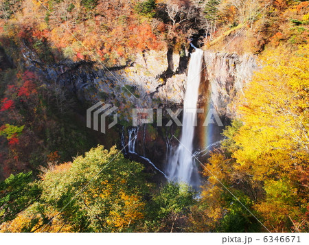 紅葉の華厳の滝 紅葉の華厳の滝 6346671