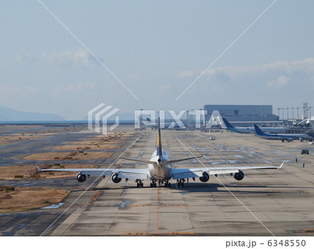 空港 空港 6348550
