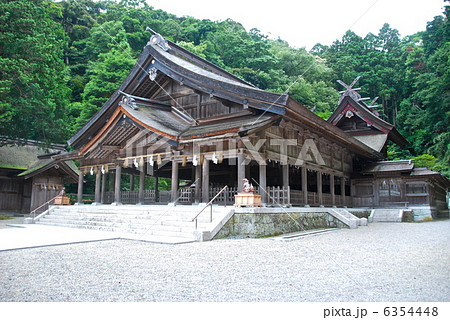 美保神社の「社殿」（島根県松江市美保関町） 6354448