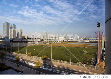 サッカーグラウンド 6359490