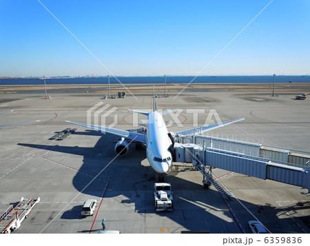 準備中の飛行機 準備中の飛行機 6359836