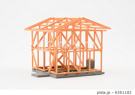 建築中の家 6361182