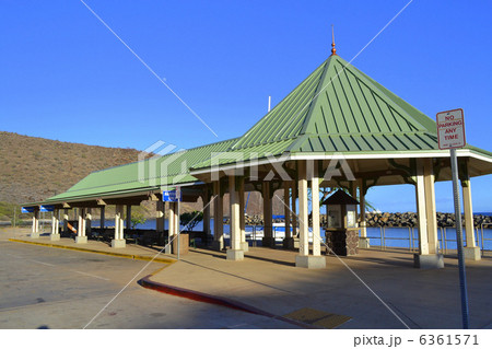 マネレ港 6361571