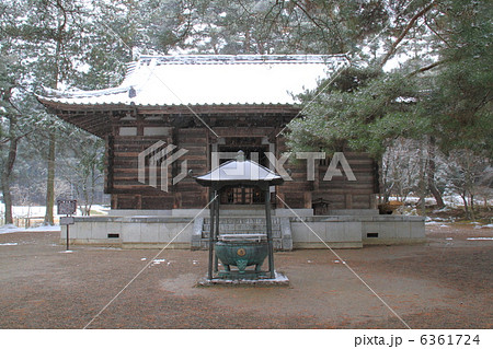 毛越寺　開山堂－平泉にて 6361724