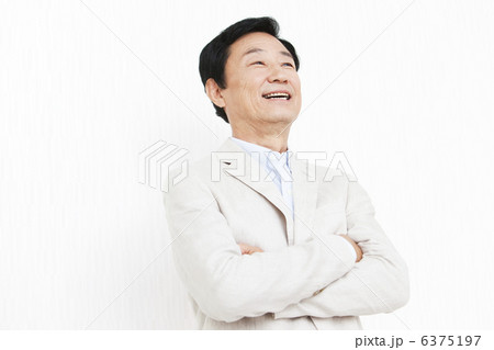 笑顔の中高年男性 6375197