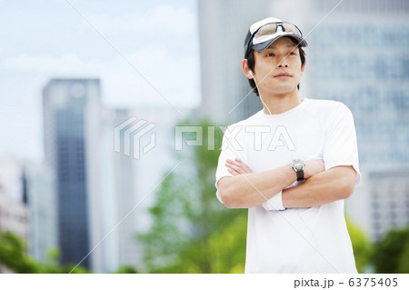 スポーツウェア姿の若い男性 6375405