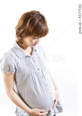 かわいい妊婦の写真素材