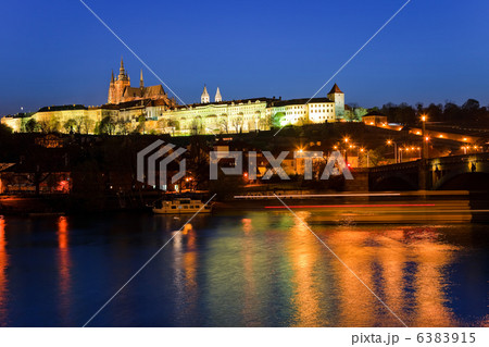 Prague Castle at night Prague Castle at night 6383915