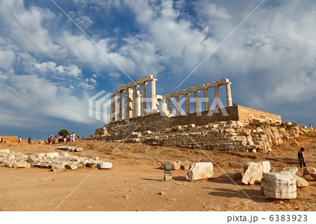 Ruins of Poseidon temple, Cape Sounion, Greece 6383923