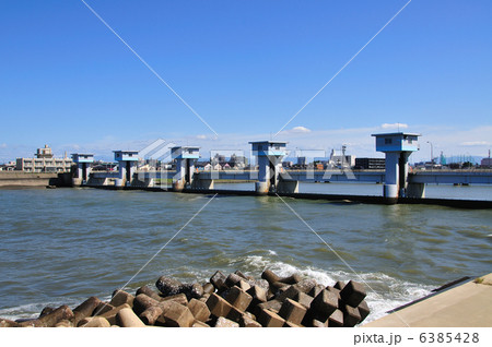 関屋分水河口堰 6385428
