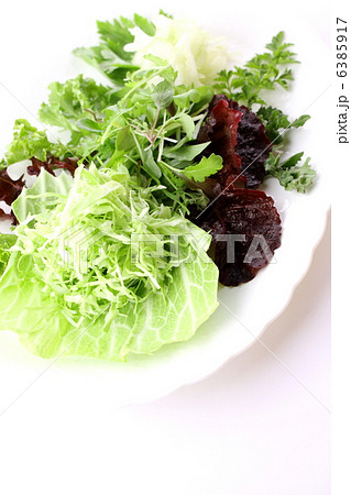 サラダ用　刻んだ野菜とベビーリーフ 6385917