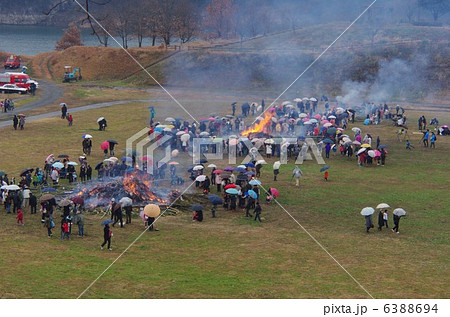 どんどやの炎 6388694