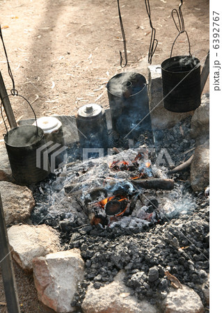 キャンプファイヤー 6392767