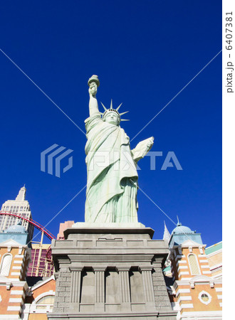 ニューヨークニューヨーク 6407381